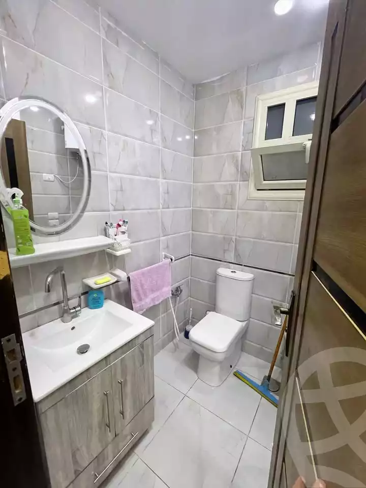 https://aqarmap.com.eg/en/listing/5732975-for-rent-cairo-mokattam-lhdb-l-ly-shr-krym-bnwn