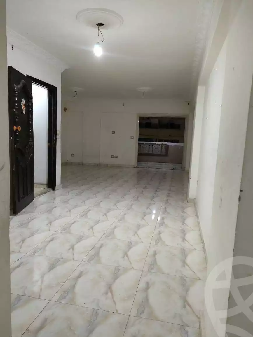 https://aqarmap.com.eg/en/listing/5734880-for-rent-alexandria-l-jmy-el-kilo-21