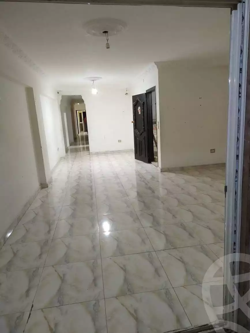 https://aqarmap.com.eg/en/listing/5734880-for-rent-alexandria-l-jmy-el-kilo-21