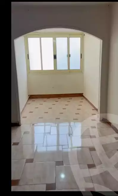 https://aqarmap.com.eg/en/listing/5735078-for-sale-cairo-helwan-helwan-el-sharkeya-mostafa-safwat-st