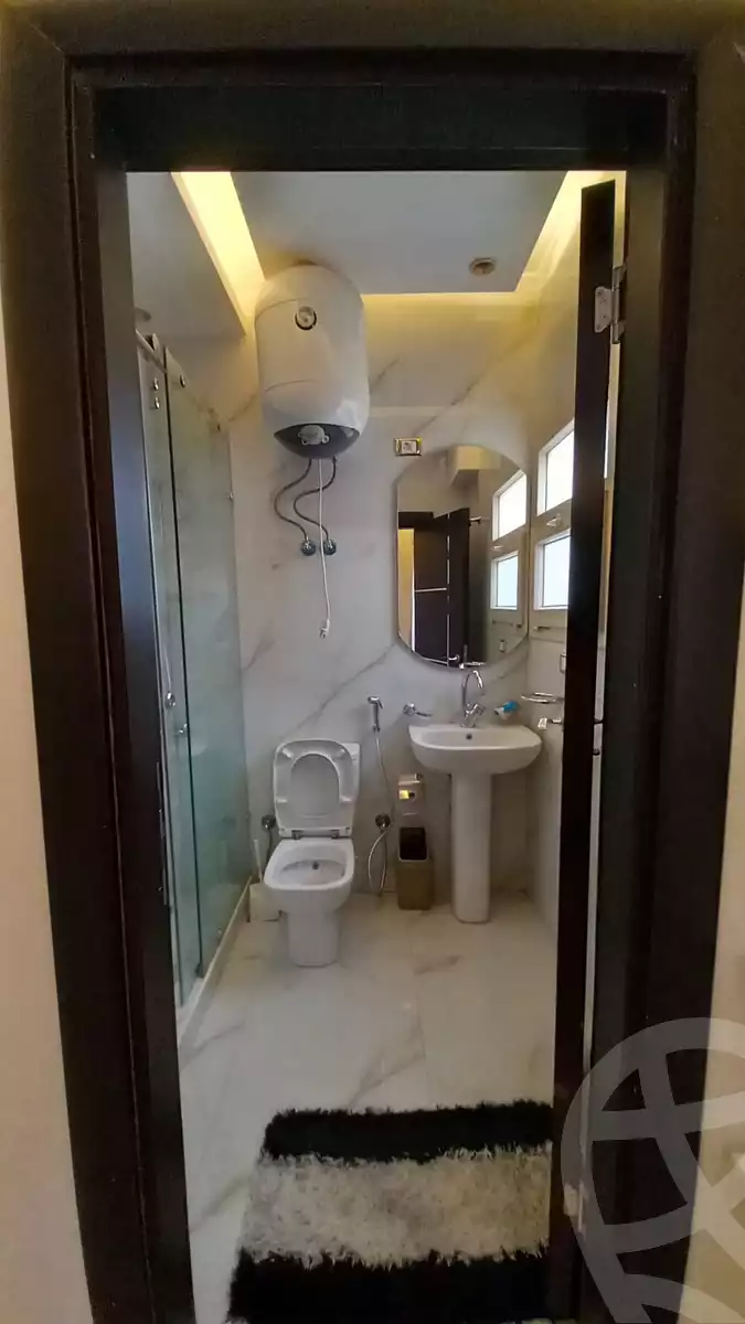 https://aqarmap.com.eg/en/listing/5551378-for-rent-cairo-new-cairo-compounds-el-mostashareen-compound