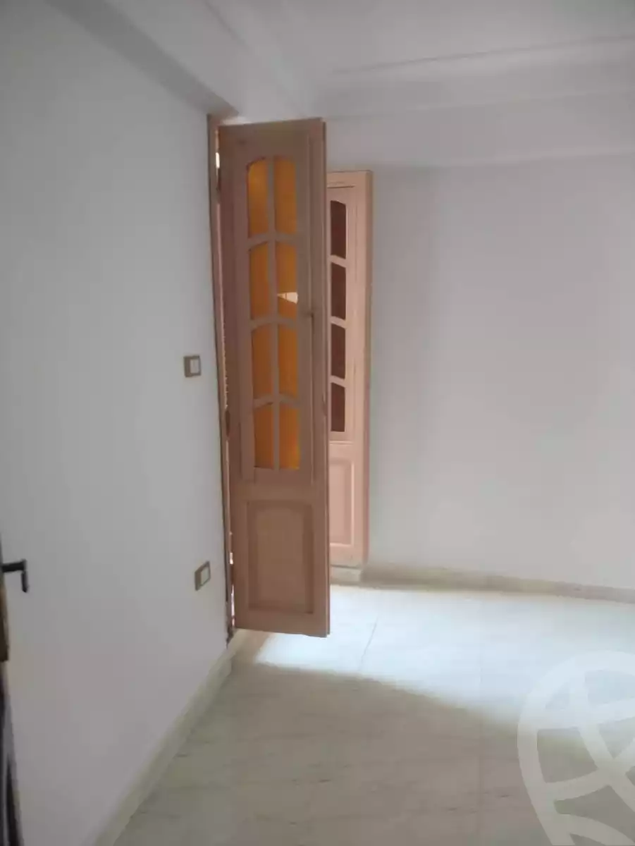 https://aqarmap.com.eg/en/listing/5739349-for-sale-alexandria-alexandria-marsa-matrouh-rd