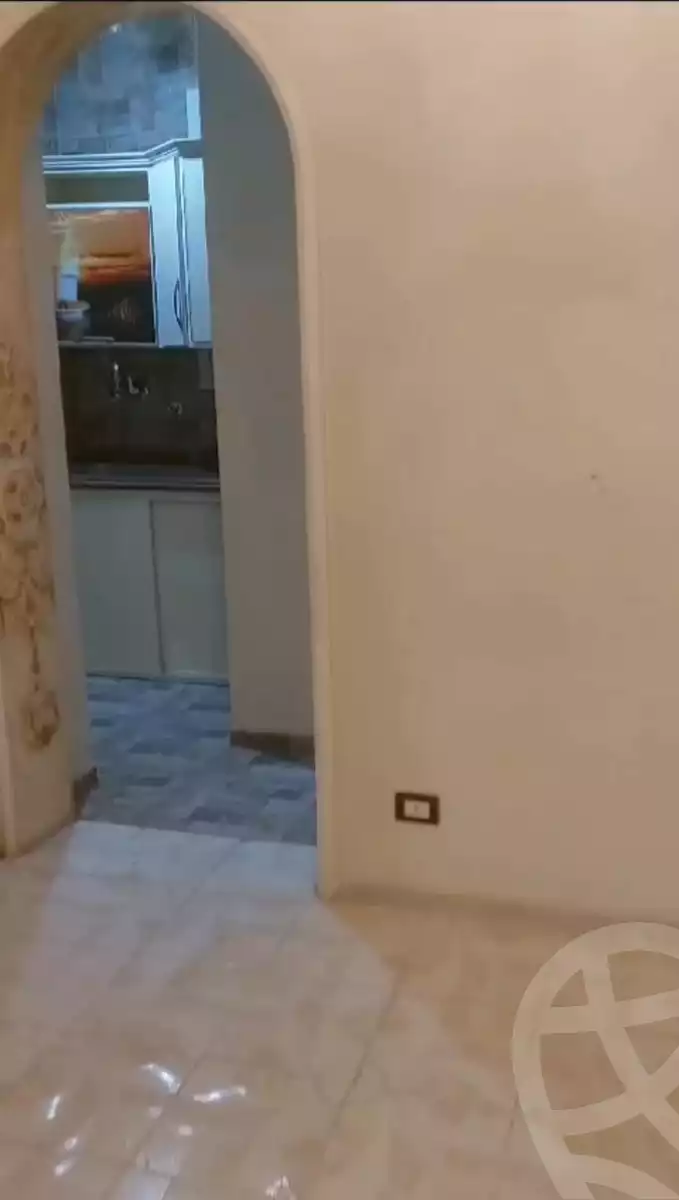 https://aqarmap.com.eg/en/listing/5739470-for-sale-alexandria-alhadara-lhdr-qbly