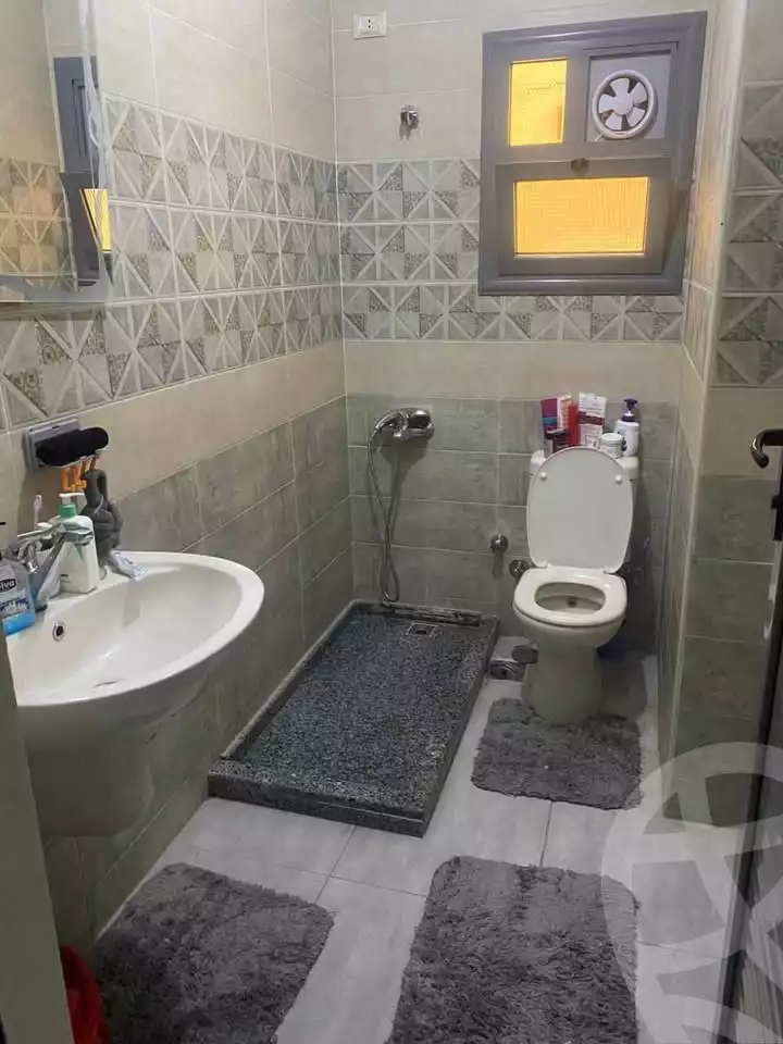 https://aqarmap.com.eg/en/listing/5739866-for-rent-cairo-mokattam-el-hadabah-el-wosta-rd-lmbhth