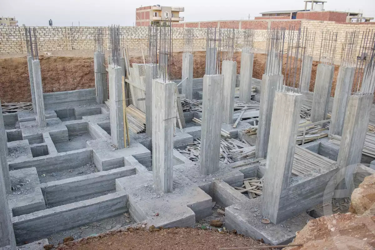 https://aqarmap.com.eg/ar/listing/5741547-for-sale-cairo-el-shorouk-compounds-sky-view-compound-emaar