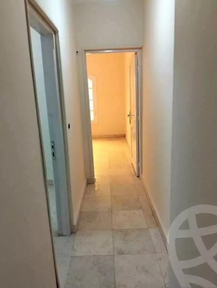 https://aqarmap.com.eg/ar/listing/5742579-for-rent-cairo-mokattam-lhdb-l-ly-shareaa-9