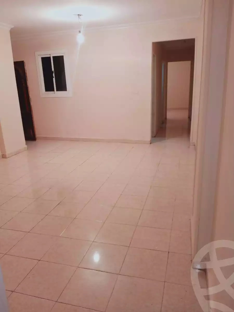 https://aqarmap.com.eg/ar/listing/5742781-for-sale-cairo-ain-shams-ain-shams-el-sharkia-abd-el-hameed-hamdy-st