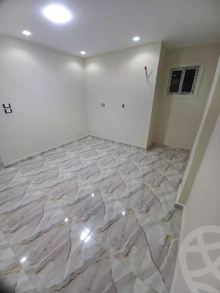 https://aqarmap.com.eg/en/listing/5743077-for-sale-cairo-ain-shams-shr-hmd-jbr