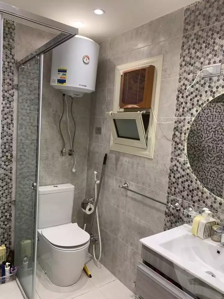 https://aqarmap.com.eg/en/listing/5745049-for-sale-cairo-mokattam-el-hadabah-el-wosta-el-mantaqa-el-olaa-baron-school-street