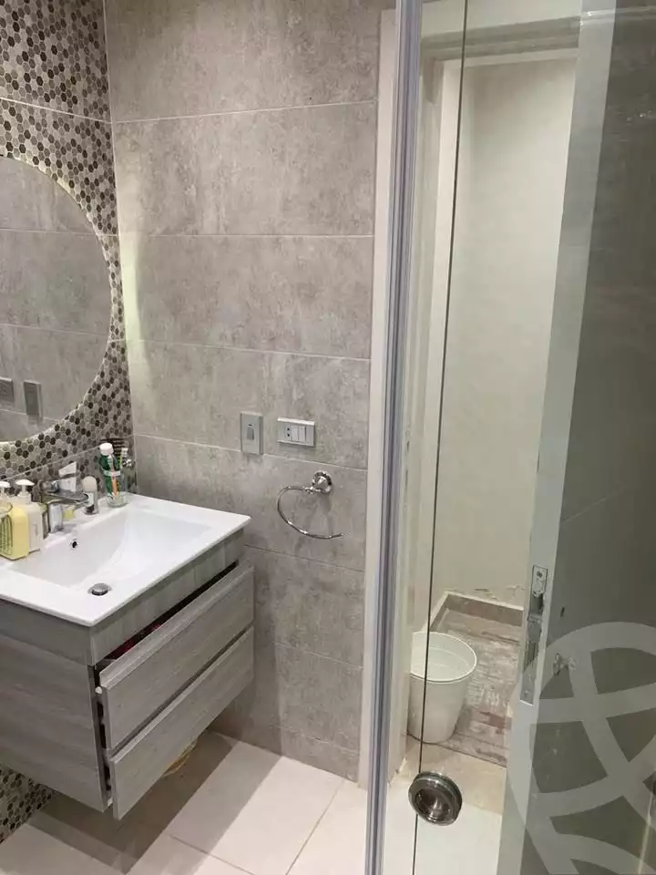 https://aqarmap.com.eg/en/listing/5745049-for-sale-cairo-mokattam-el-hadabah-el-wosta-el-mantaqa-el-olaa-baron-school-street