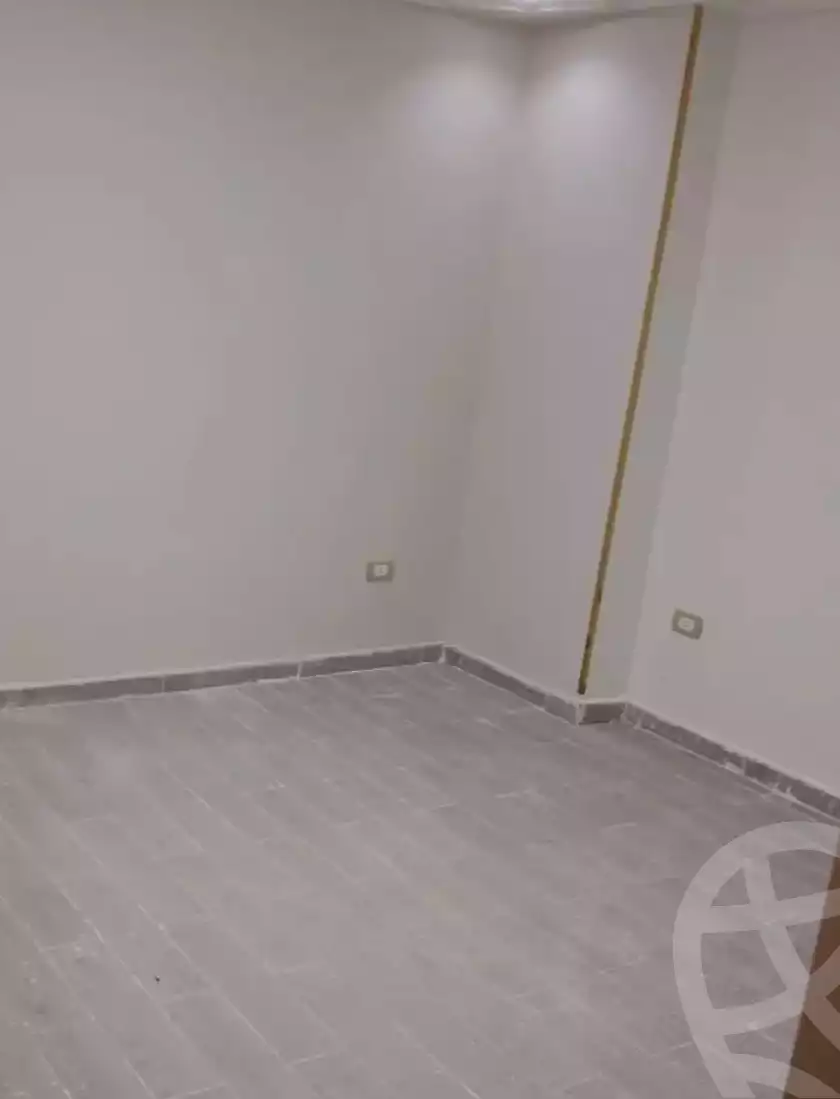 https://aqarmap.com.eg/ar/listing/5745379-for-sale-alexandria-l-jmy-lbytsh-al-aeda-al-kadema-st