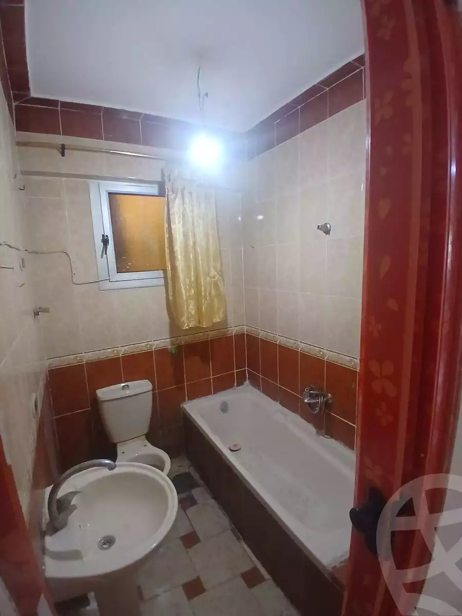 https://aqarmap.com.eg/ar/listing/5745434-for-sale-alexandria-l-jmy-lbytsh-zayed-st