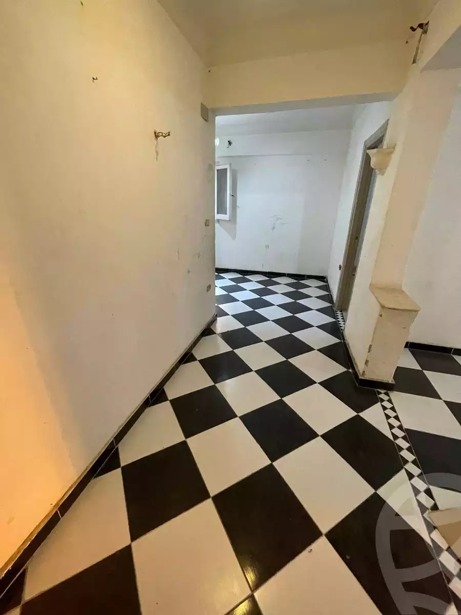 https://aqarmap.com.eg/en/listing/5745536-for-sale-alexandria-l-jmy-lbytsh-el-hay-st