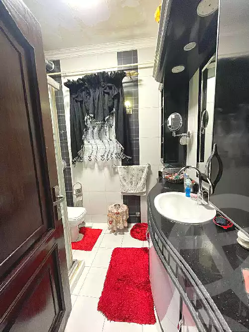 https://aqarmap.com.eg/en/listing/5746345-for-rent-cairo-mokattam-el-hadabah-el-wosta-el-mantaqa-el-khamsa