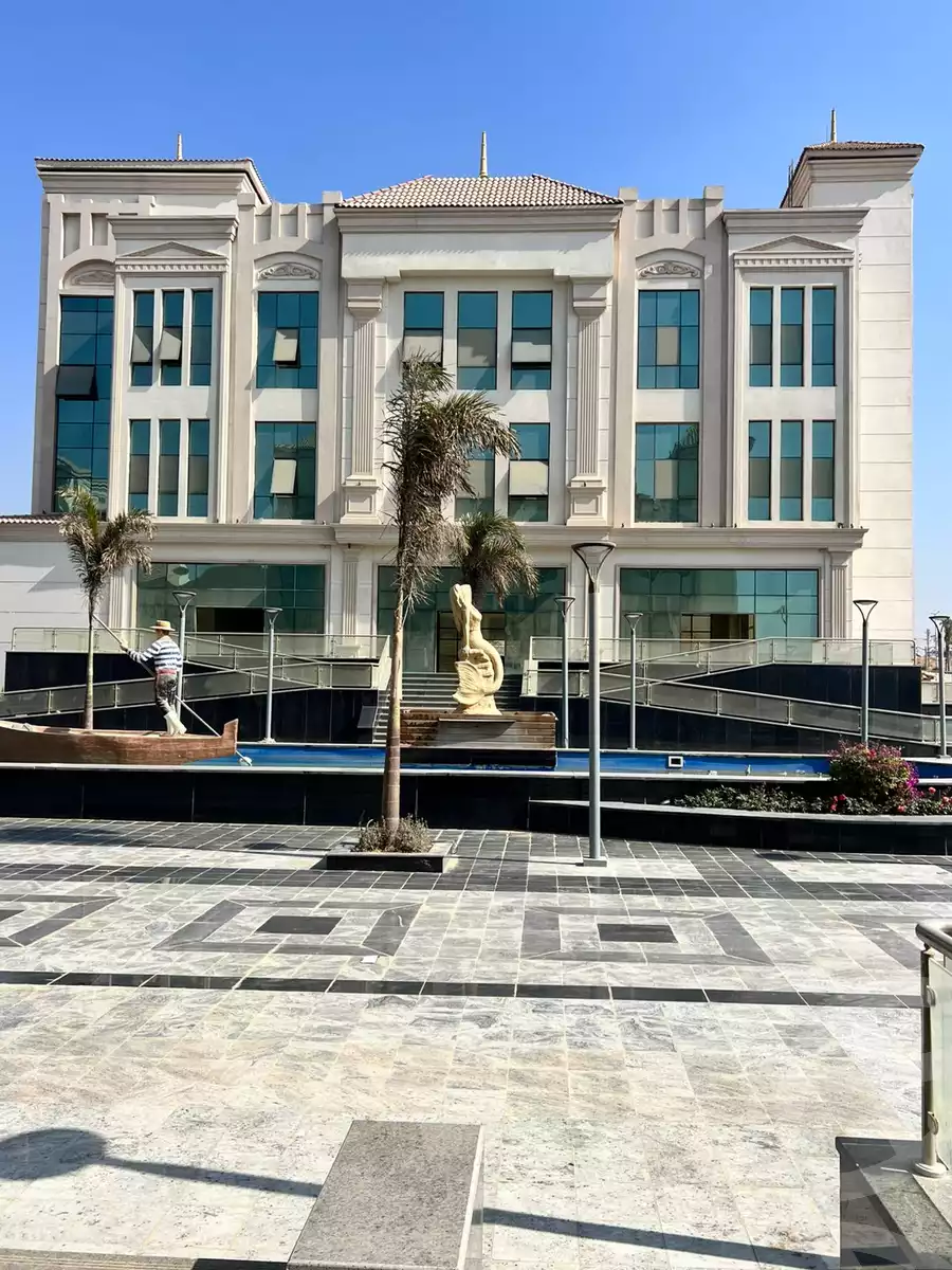 https://aqarmap.com.eg/ar/listing/5746359-for-rent-cairo-new-cairo-mohammed-nagib-axis-st