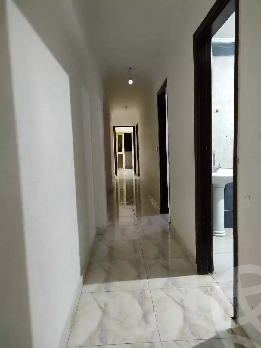 https://aqarmap.com.eg/en/listing/5746988-for-rent-alexandria-alexandria-marsa-matrouh-rd