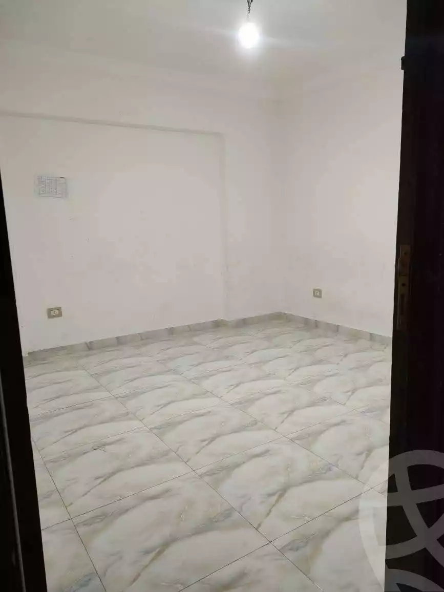 https://aqarmap.com.eg/en/listing/5746988-for-rent-alexandria-alexandria-marsa-matrouh-rd
