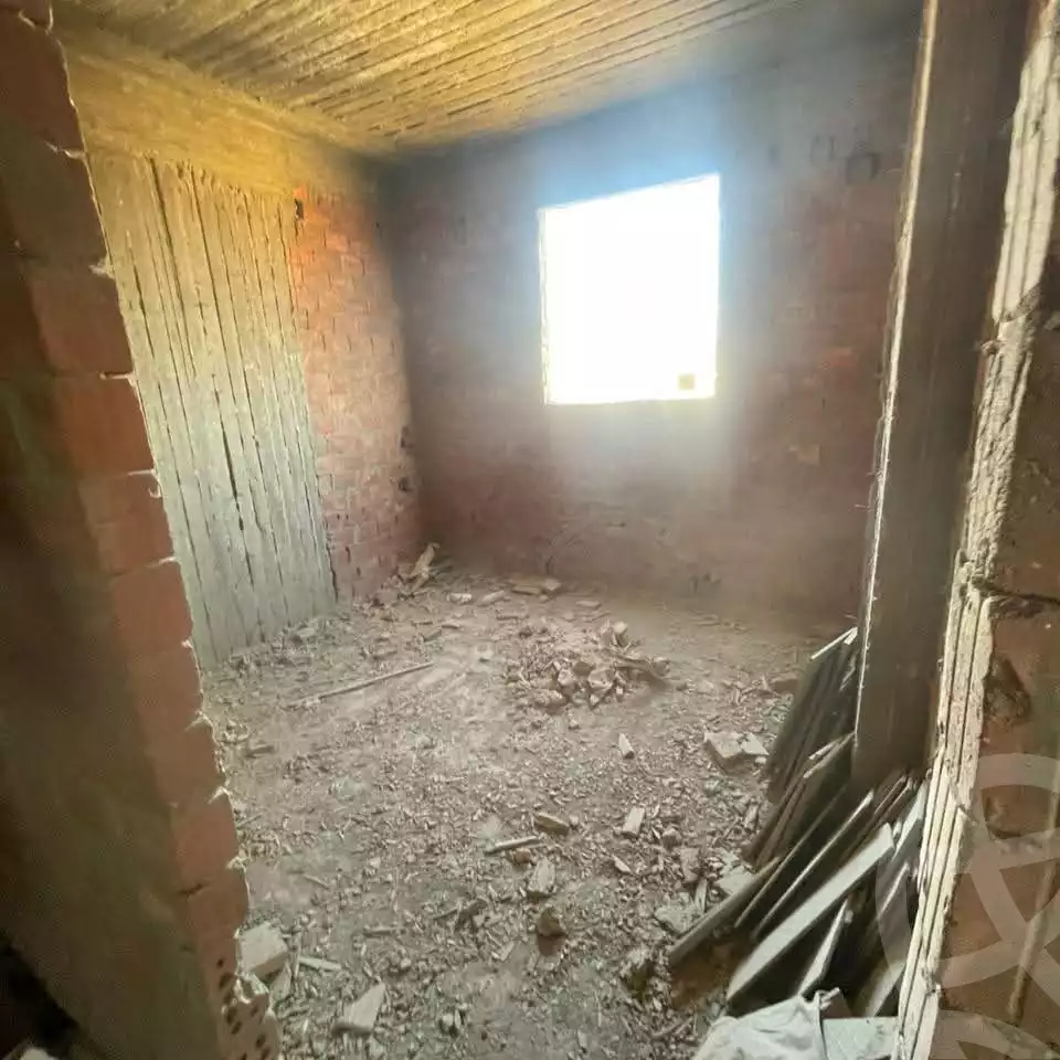 https://aqarmap.com.eg/ar/listing/5749088-for-sale-cairo-helwan-kwrnysh-hlwn