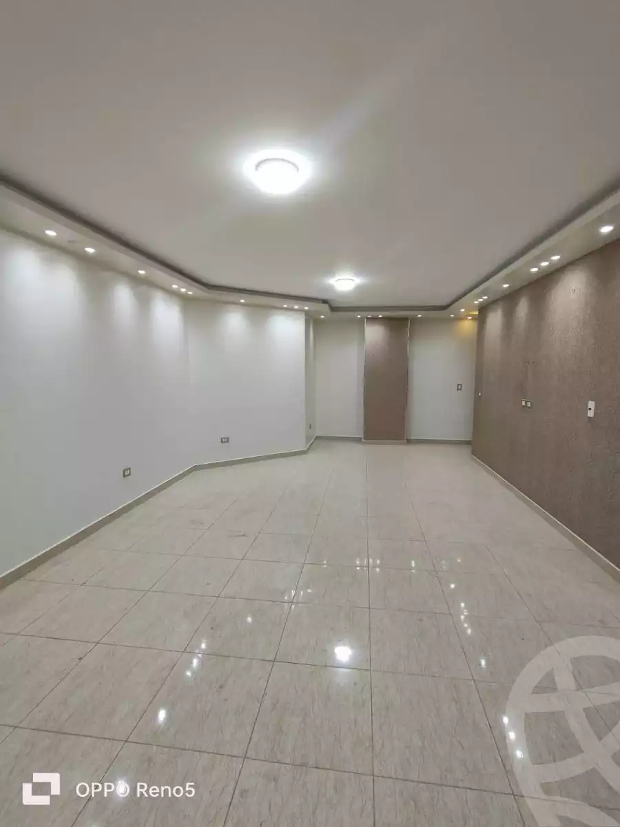 https://aqarmap.com.eg/ar/listing/5749677-for-sale-cairo-helwan-helwan-el-sharkeya-el-maraghi-st
