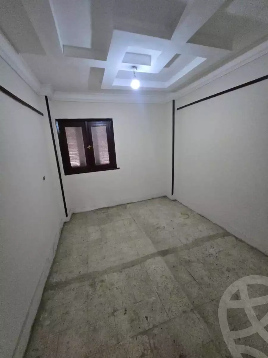 https://aqarmap.com.eg/ar/listing/5750008-for-sale-alexandria-l-jmy-lbytsh-al-andalous-wa-al-hgaz-st