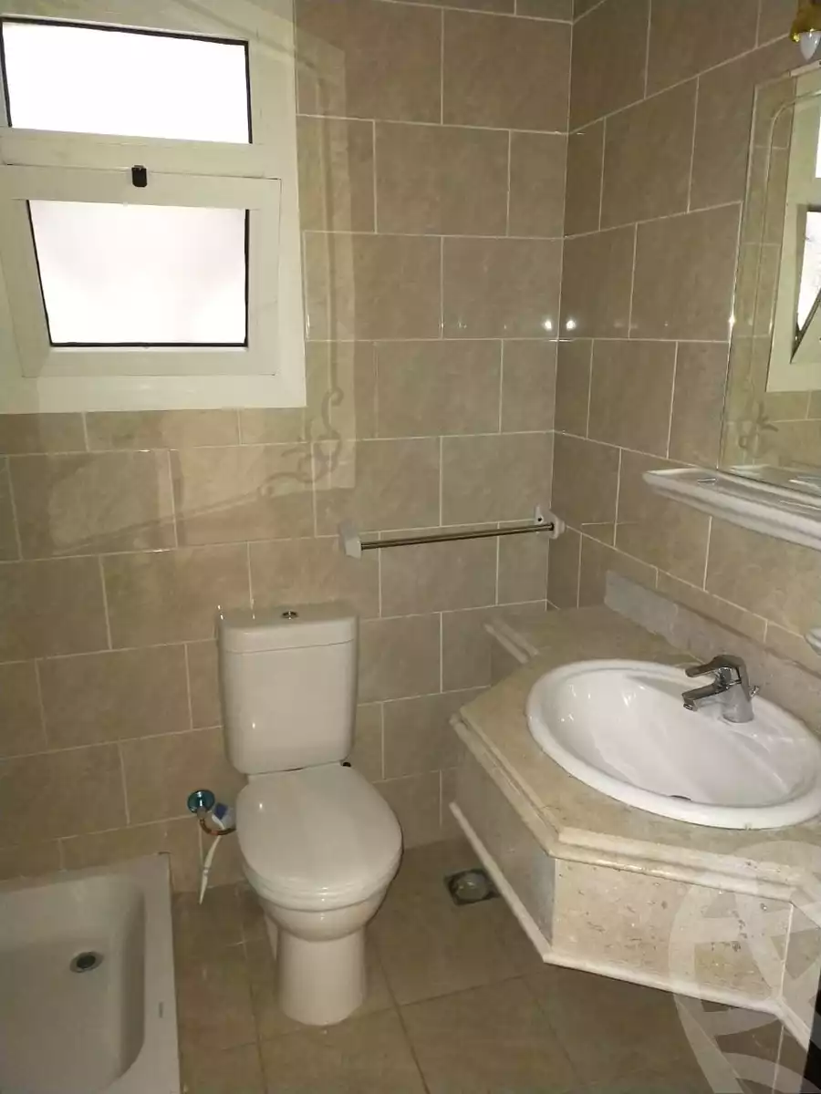https://aqarmap.com.eg/en/listing/5751565-for-sale-cairo-el-sheikh-zayed-city-compounds-dh-drys