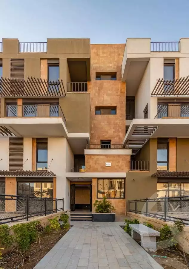 https://aqarmap.com.eg/en/listing/5751706-for-sale-cairo-el-sheikh-zayed-city-compounds-kmbwnd-wyst-twn-swdyk
