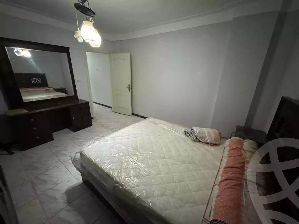 https://aqarmap.com.eg/en/listing/5752327-for-sale-alexandria-ganaklis-shr-bw-qyr-tryq-lhry
