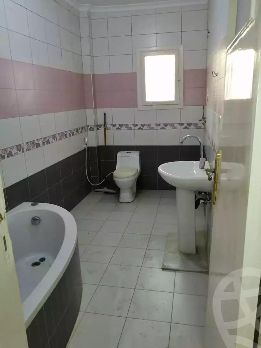 https://aqarmap.com.eg/en/listing/5752917-for-rent-cairo-hadayek-el-ahram