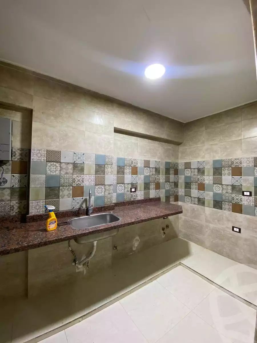 https://aqarmap.com.eg/en/listing/5754410-for-sale-alexandria-l-jmy-lbytsh-el-reyad-st