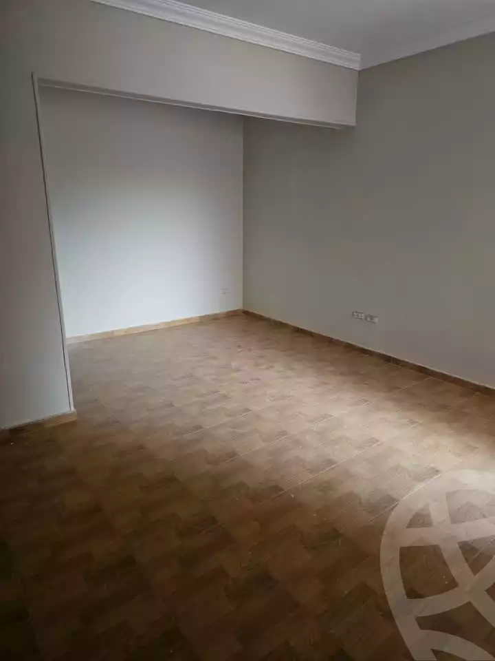 https://aqarmap.com.eg/en/listing/5755110-for-sale-cairo-mokattam-lhdb-l-ly-hay-el-ashgar