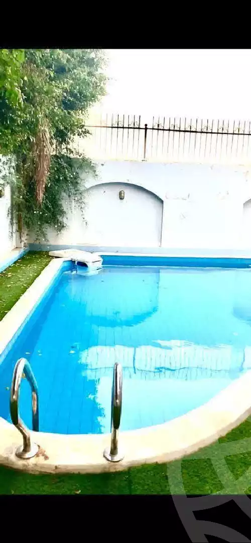 https://aqarmap.com.eg/en/listing/5756301-for-sale-cairo-el-shorouk-compounds-daheyet-el-nakheel