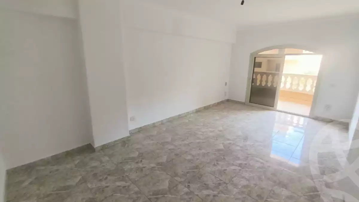 https://aqarmap.com.eg/en/listing/5737103-for-sale-cairo-6th-of-october-el-wahatt-road