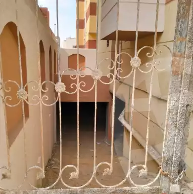 https://aqarmap.com.eg/ar/listing/5756988-for-sale-cairo-badr-city-hai-el-banafsg-sixth-neighborhood-neighborhood-3