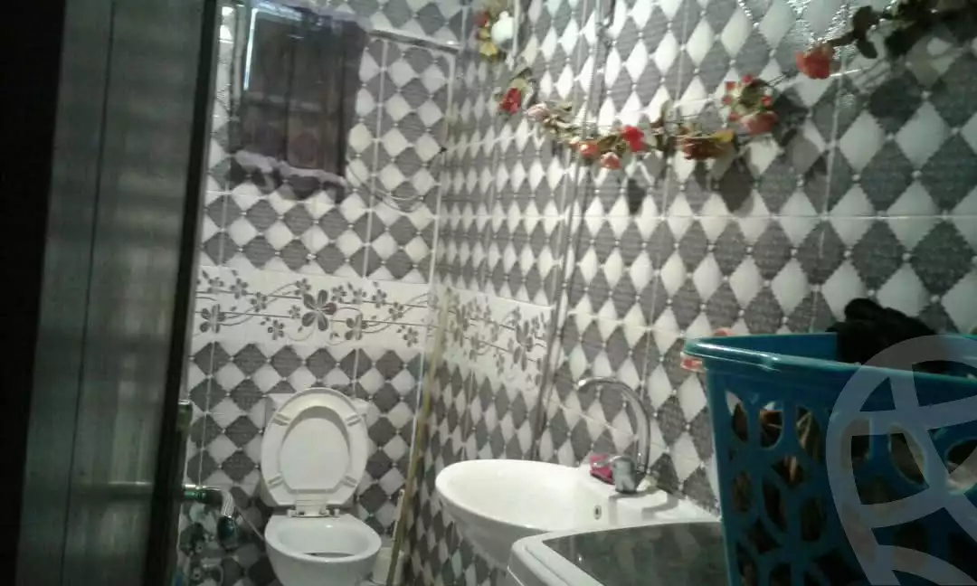 https://aqarmap.com.eg/en/listing/5758021-for-sale-alexandria-l-jmy-bw-ywsf-el-forn-st