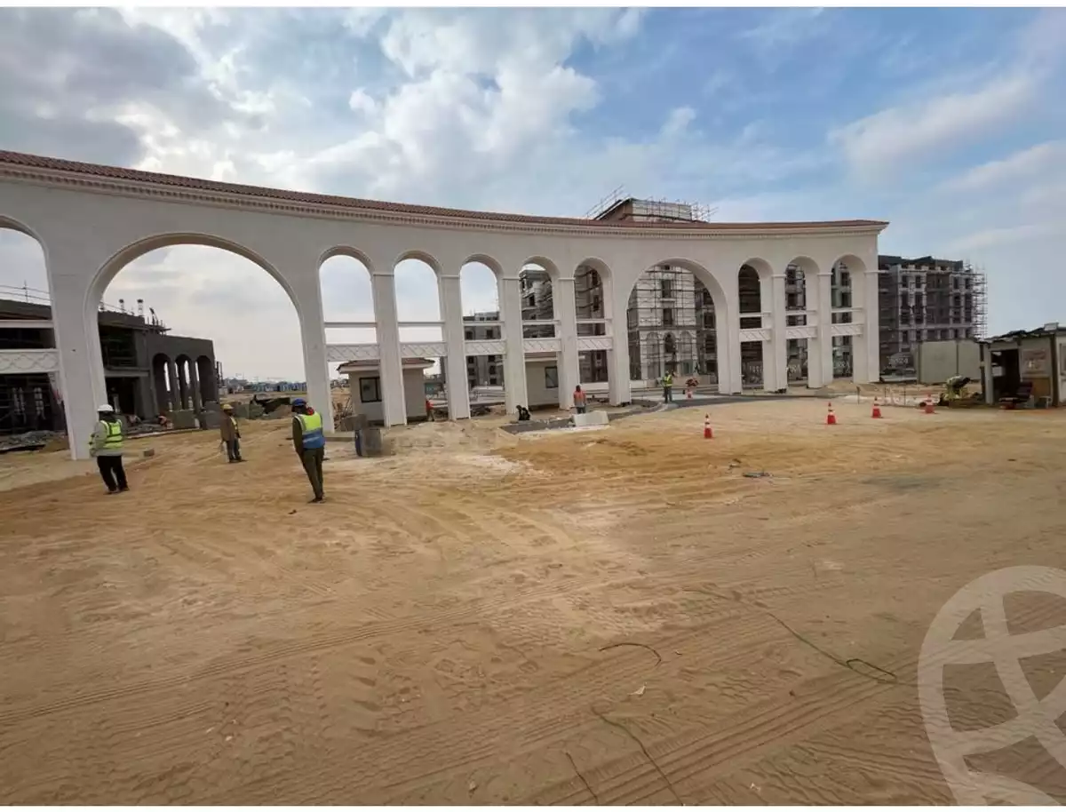 https://aqarmap.com.eg/en/listing/5758562-for-sale-cairo-el-sheikh-zayed-city-compounds-kmbwnd-fyldj-wyst-dr-llttwyr