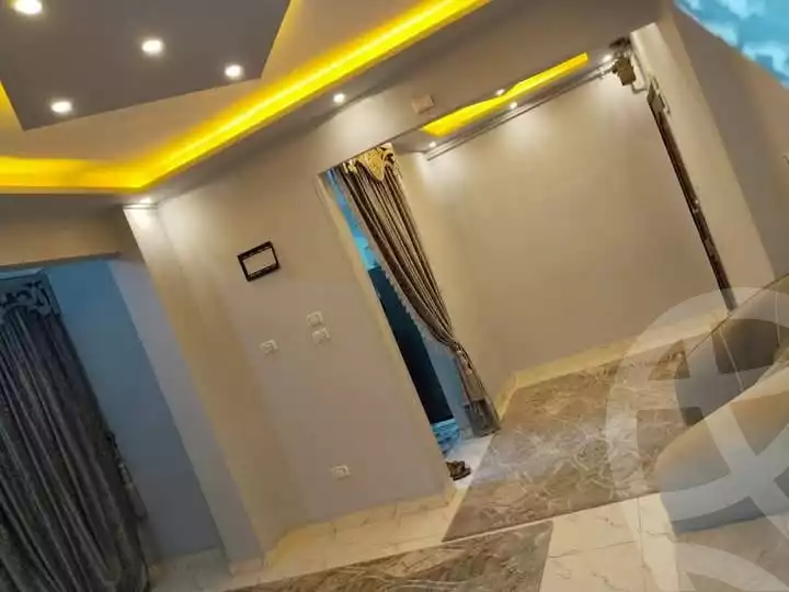 https://aqarmap.com.eg/ar/listing/5763142-for-sale-alexandria-l-jmy-lbytsh-el-tayar-st
