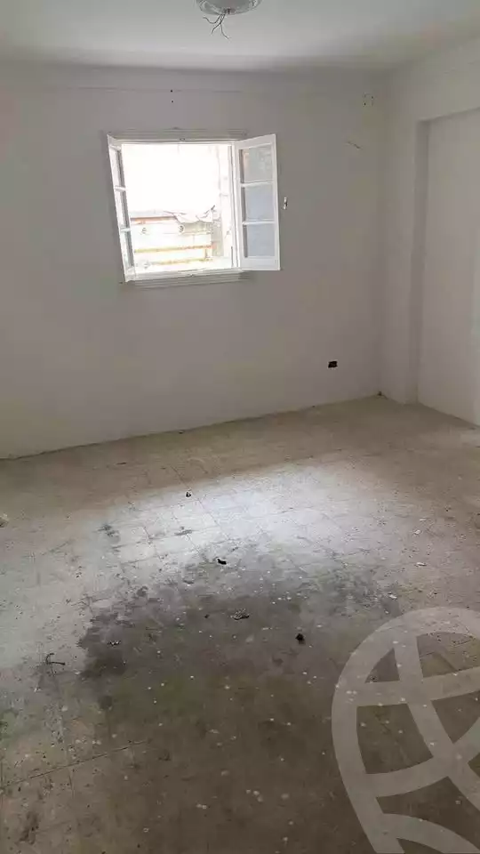 https://aqarmap.com.eg/ar/listing/5764546-for-sale-alexandria-el-asafra-l-sfr-qbly