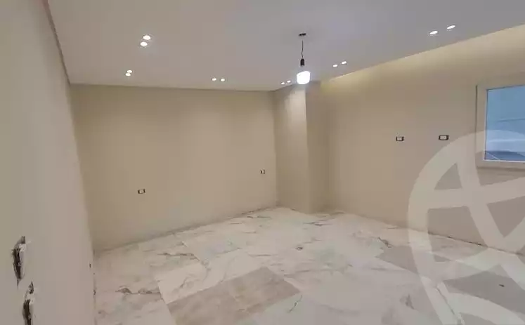 https://aqarmap.com.eg/ar/listing/5766623-for-sale-alexandria-borg-el-arab-compounds-in-borg-el-arab-kmbwnd-l-rwb-rwyl