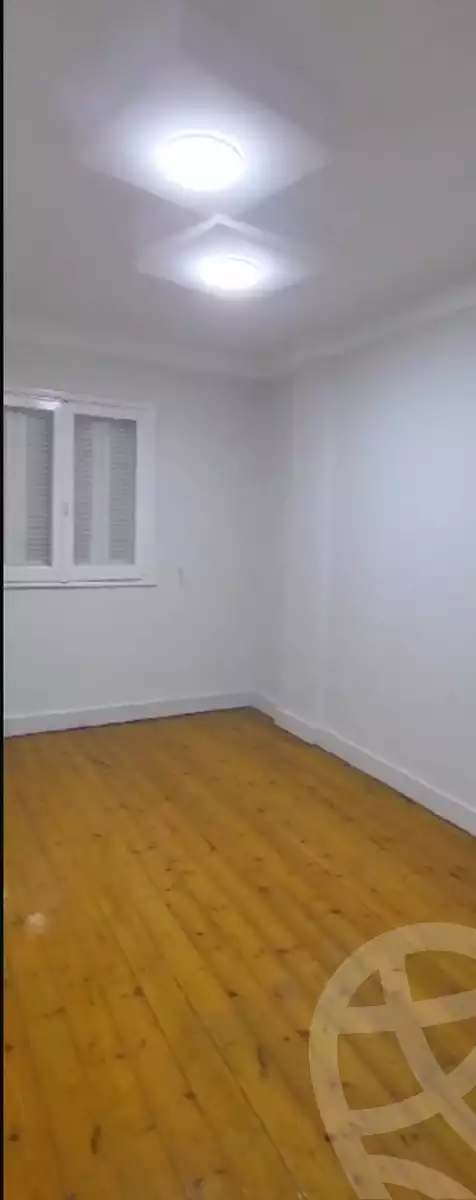 https://aqarmap.com.eg/en/listing/5766818-for-sale-alexandria-sydy-bshr-sydy-bshr-bhry-shr-khld-bn-lwlyd