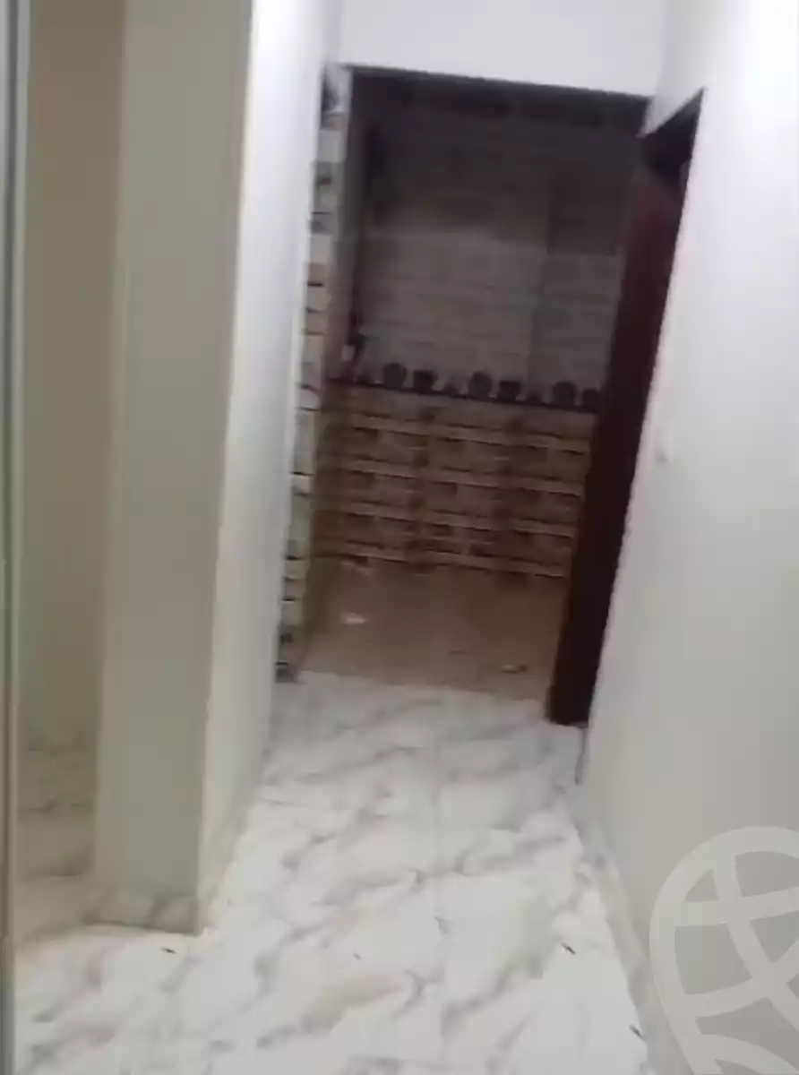 https://aqarmap.com.eg/en/listing/5767453-for-rent-alexandria-l-jmy-el-hanouvel-kasr-al-quiri-st-1