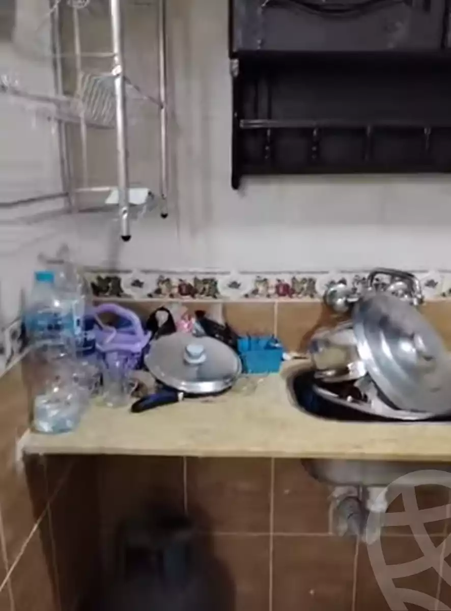 https://aqarmap.com.eg/ar/listing/5767483-for-sale-alexandria-l-jmy-lbytsh-el-hanafeya-st