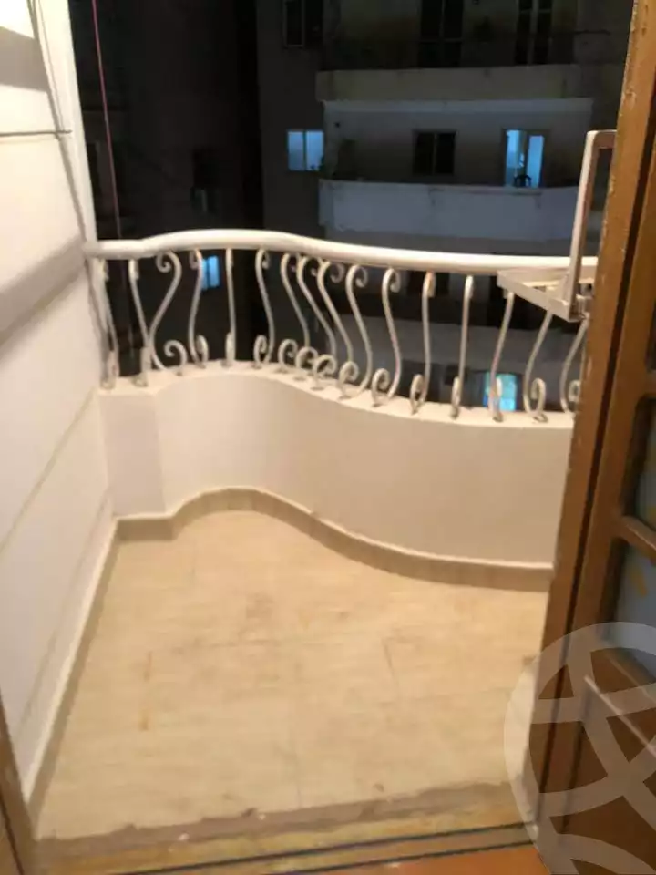 https://aqarmap.com.eg/ar/listing/5767962-for-sale-cairo-mokattam-lhdb-l-ly-el-naforah-square