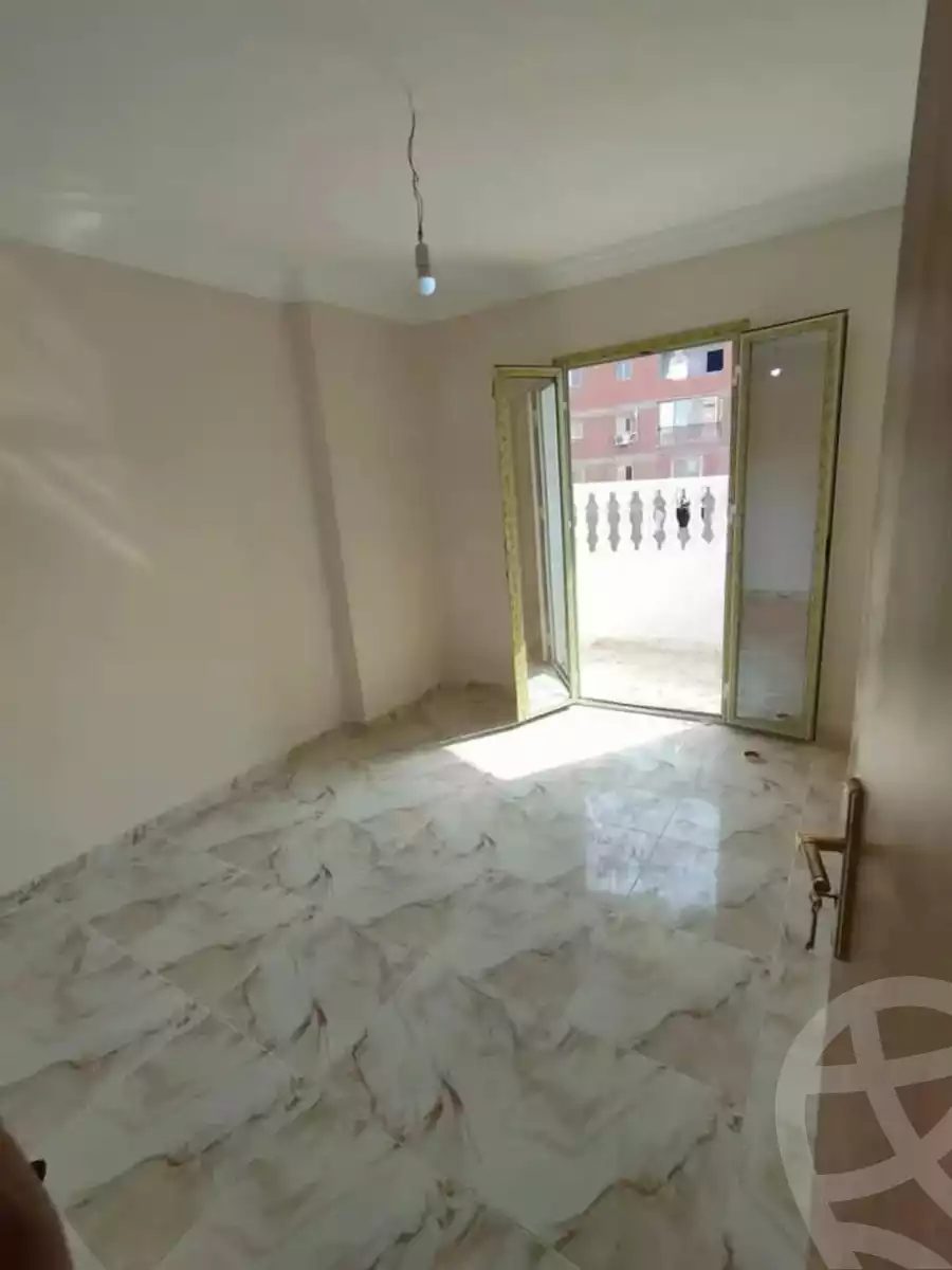 https://aqarmap.com.eg/ar/listing/5768268-for-sale-cairo-helwan-hadayek-helwan-el-eshrein-st