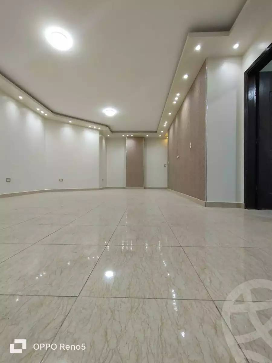 https://aqarmap.com.eg/ar/listing/5768596-for-sale-cairo-helwan-helwan-el-sharkeya-el-maraghi-st