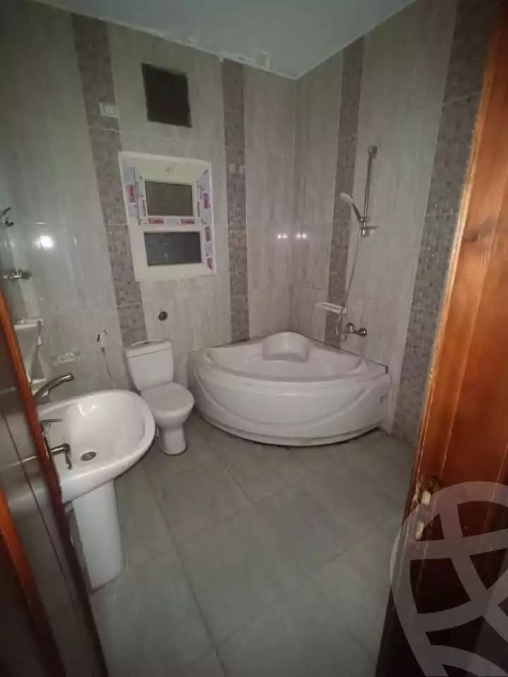 https://aqarmap.com.eg/en/listing/5769654-for-sale-dakahlia-mansoura-shr-lz-frn