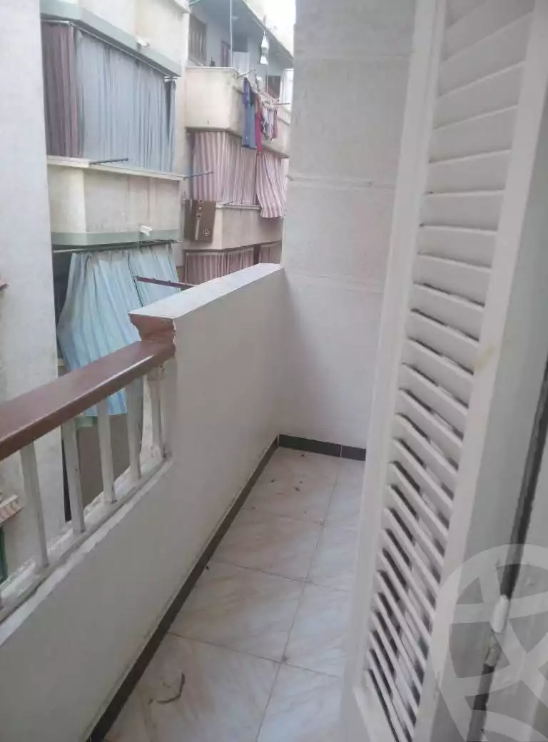 https://aqarmap.com.eg/ar/listing/5769949-for-sale-alexandria-l-jmy-el-hanouvel-abd-el-moneam-gaber-st