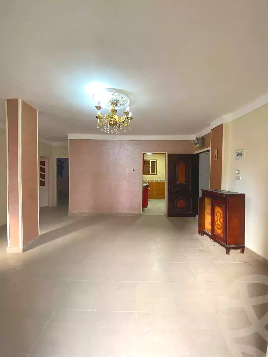 https://aqarmap.com.eg/ar/listing/5770173-for-sale-alexandria-l-jmy-lbytsh-shahr-al-assal-st