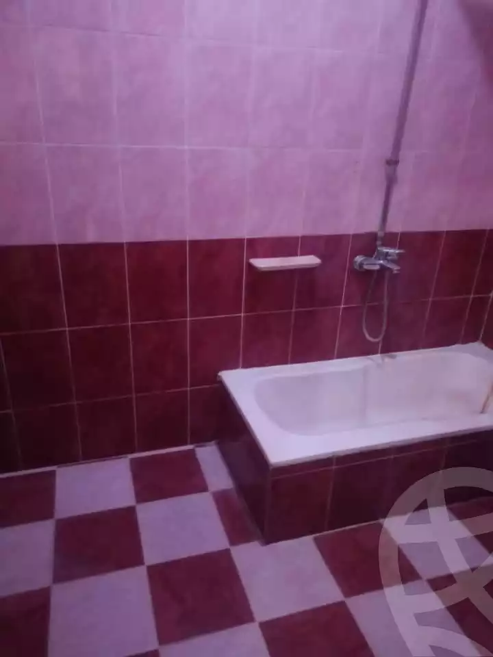 https://aqarmap.com.eg/en/listing/5771316-for-sale-kafr-el-sheikh-el-qantra-el-baydaa
