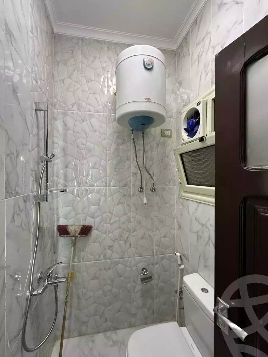 https://aqarmap.com.eg/en/listing/5771735-for-sale-cairo-new-cairo-el-ahyaa-fifth-neighborhood-street-35