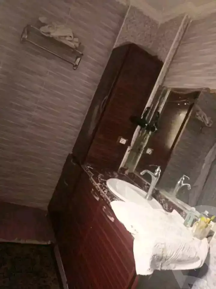 https://aqarmap.com.eg/en/listing/5772131-for-sale-alexandria-l-jmy-lbytsh-el-zohour-st